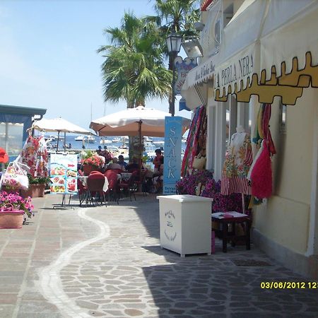 B&B Celestina Ischia Lacco Ameno  ภายนอก รูปภาพ