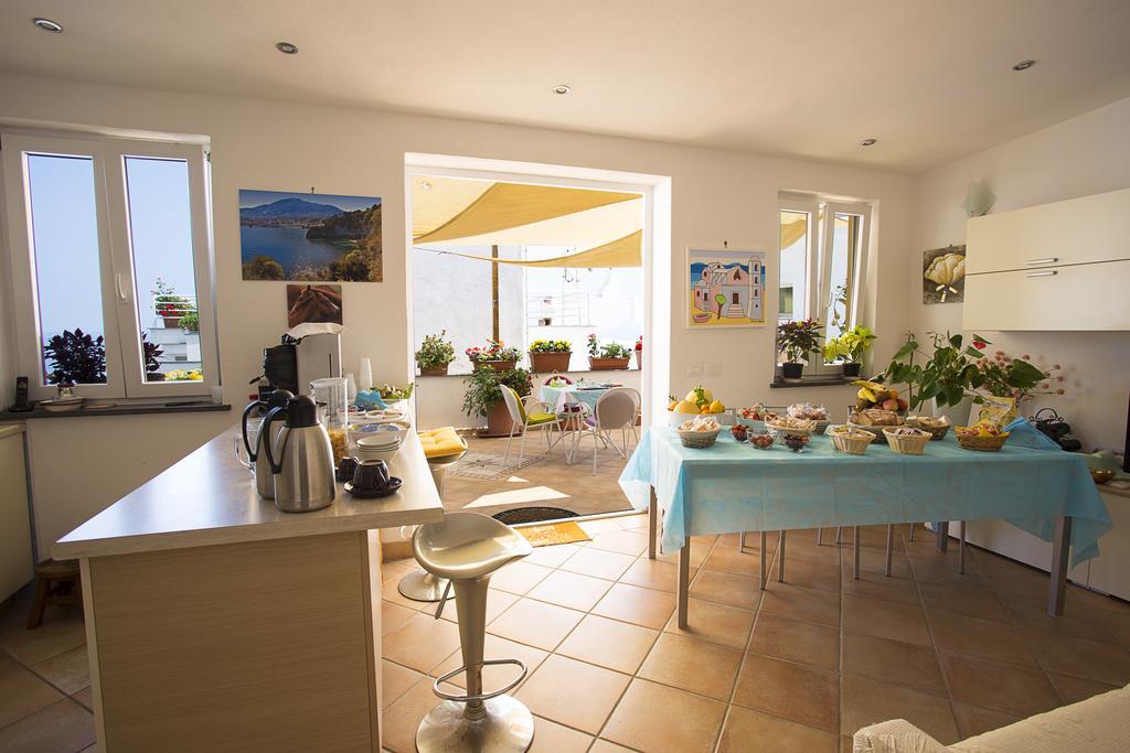 B&B Celestina Ischia Lacco Ameno  ภายนอก รูปภาพ