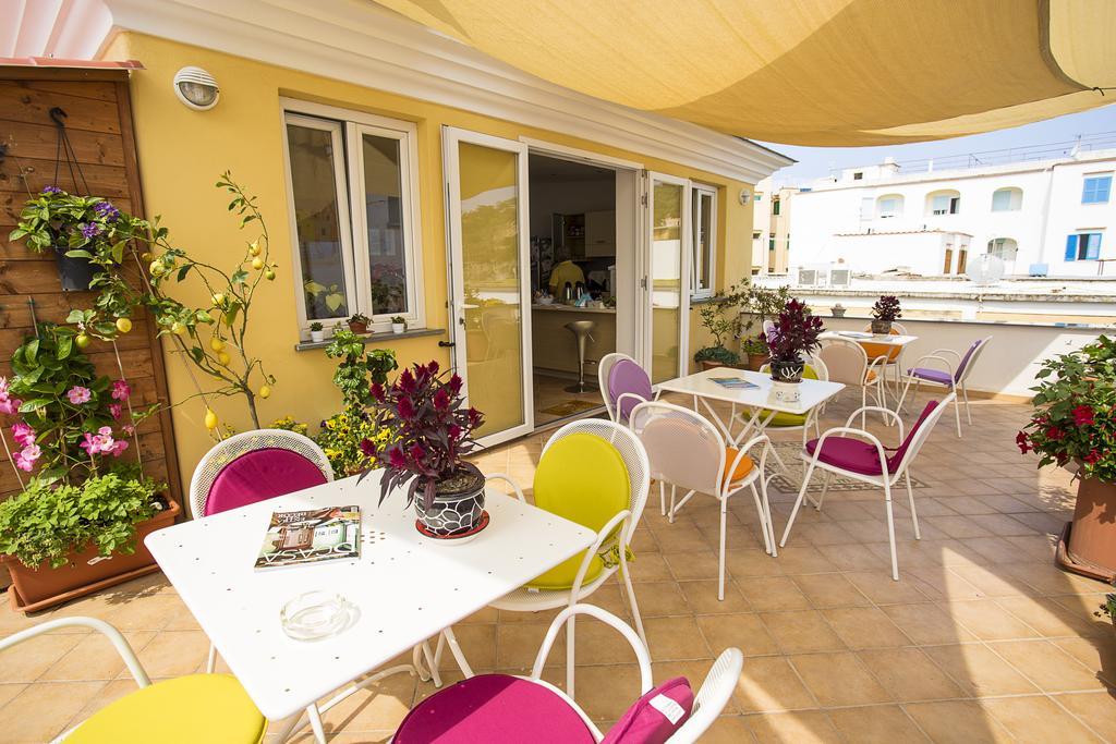B&B Celestina Ischia Lacco Ameno  ภายนอก รูปภาพ