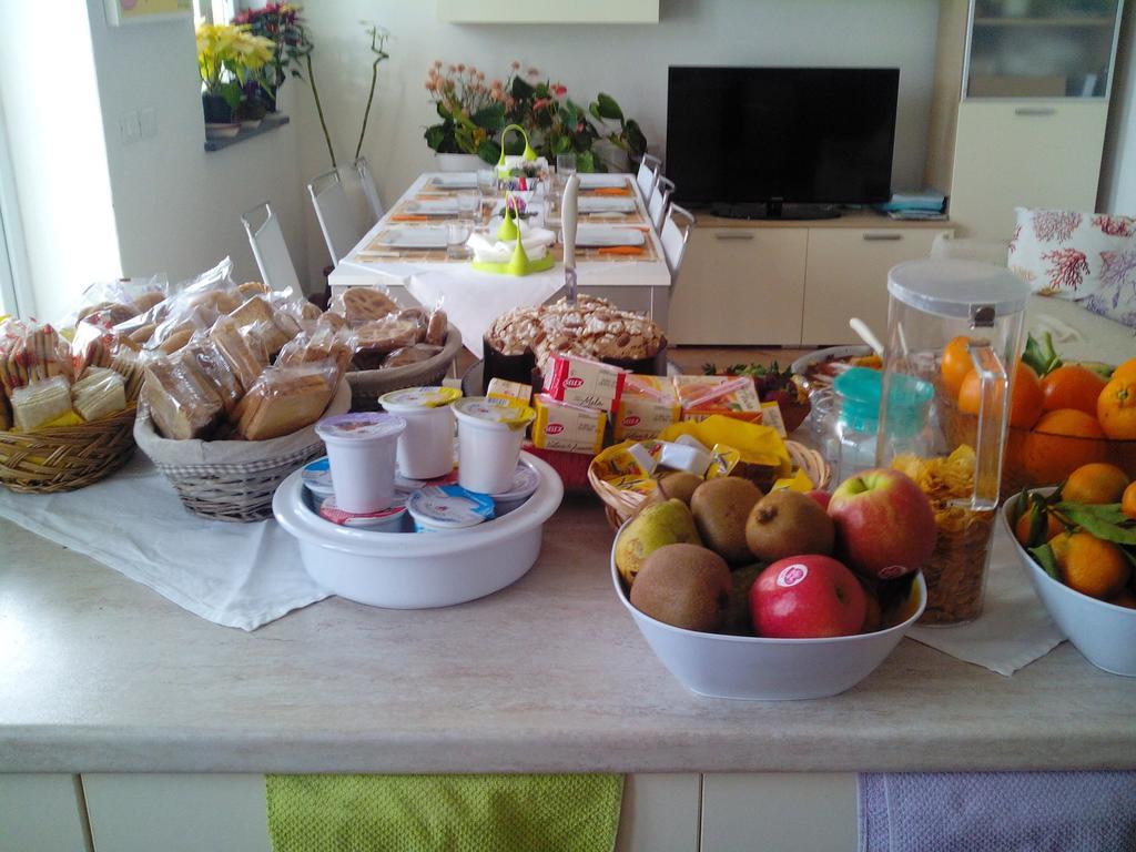 B&B Celestina Ischia Lacco Ameno  ภายนอก รูปภาพ
