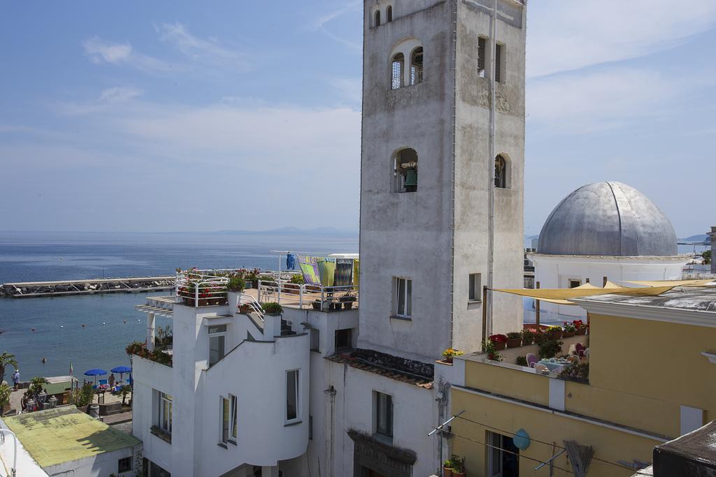 B&B Celestina Ischia Lacco Ameno  ภายนอก รูปภาพ