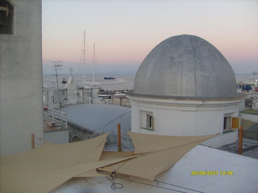 B&B Celestina Ischia Lacco Ameno  ภายนอก รูปภาพ