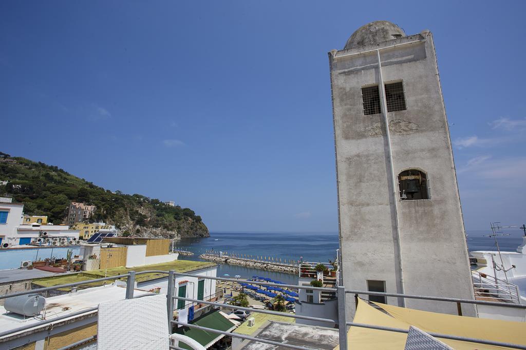 B&B Celestina Ischia Lacco Ameno  ภายนอก รูปภาพ