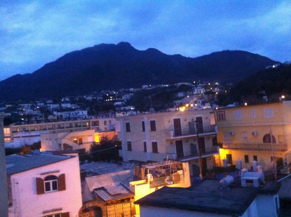 B&B Celestina Ischia Lacco Ameno  ภายนอก รูปภาพ